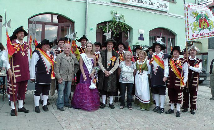 Jubil&auml;umsumzug durch Frankenhausen