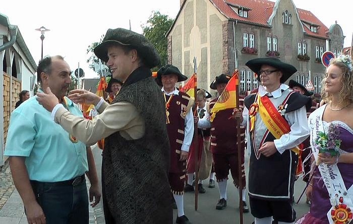 Jubil&auml;umsumzug durch Frankenhausen