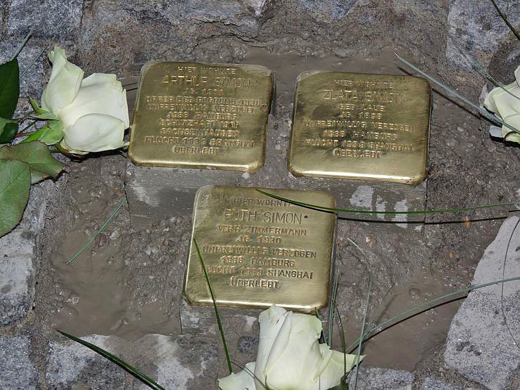 Stolpersteine verlegt