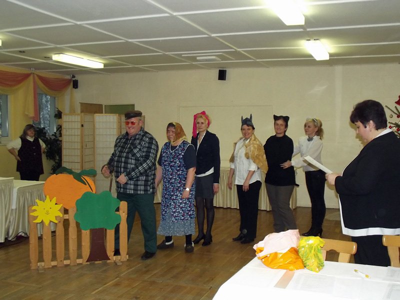 Internationale Weihnachtsfeier WB 4