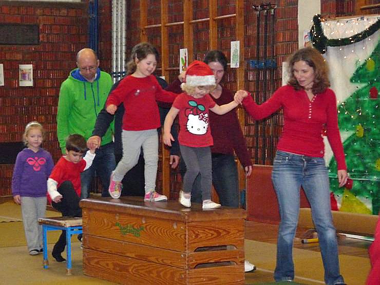 14. Weihnachtsturnen