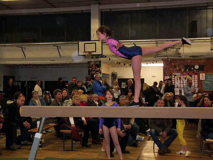 14. Weihnachtsturnen