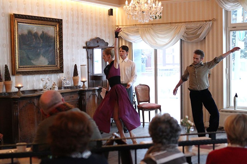 Ballett bei Kaffee und Kuchen