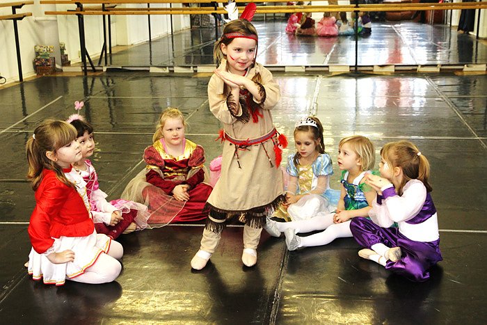 N&auml;rrisches Treiben auf der Tanzfl&auml;che