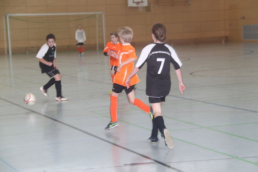 Turnier unterm Hallendach