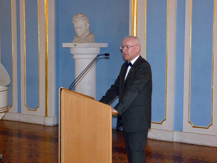 R. Paris in Sondershausen