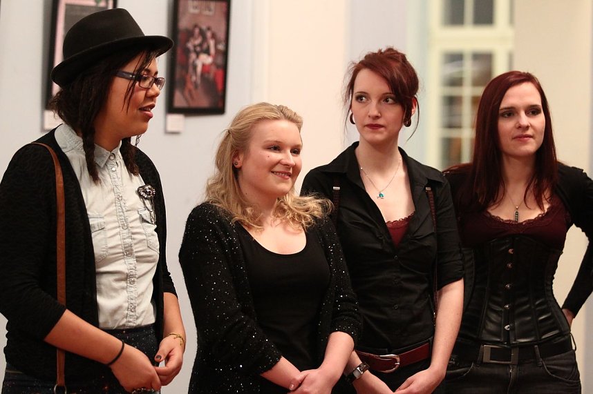 Ausstellung er&ouml;ffnet