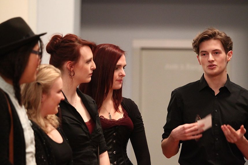 Ausstellung er&ouml;ffnet