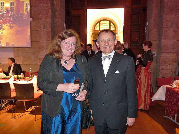 Schlossball er&ouml;ffnet