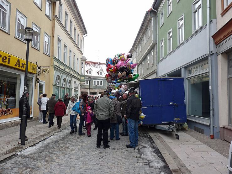 Oster- oder doch Weihnachtsmarkt?