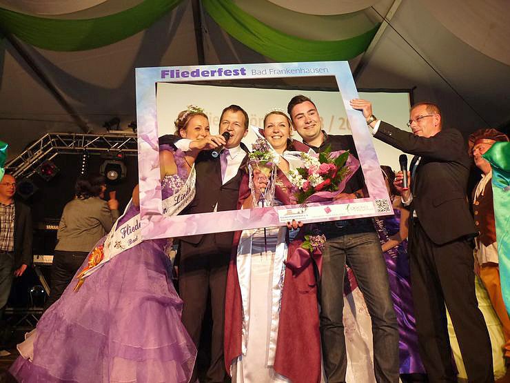 Wahl der Fliederk&ouml;nigin