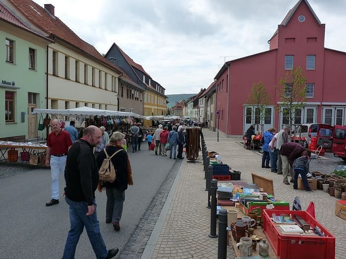 Markt zum Fliederfest