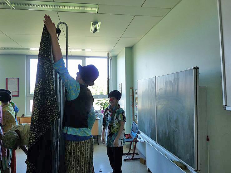 Schlossgeschichten im Zirkuszelt