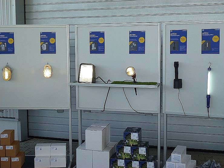 Offene T&uuml;r bei Sonlux