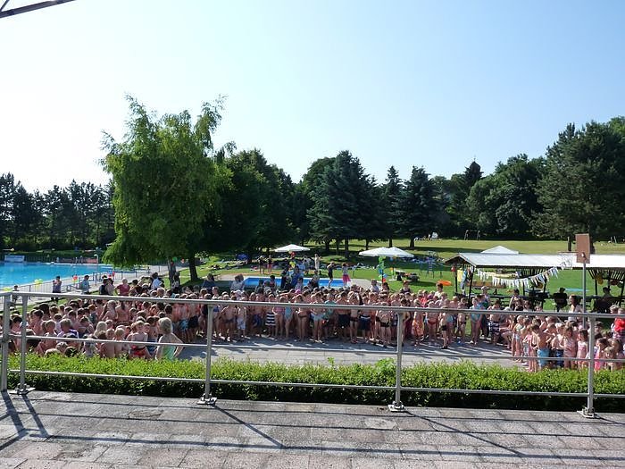 Badefest in Gro&szlig;furra