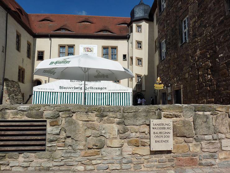 Ministerpr&auml;sidentin in Jugendherberge