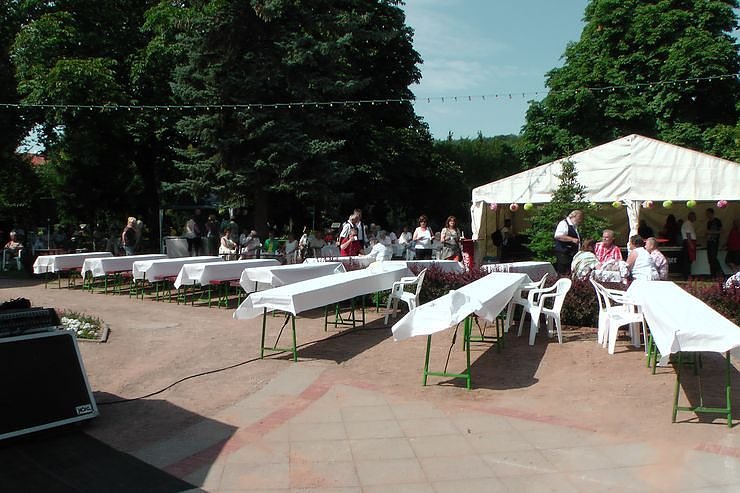 Flucht in den Schatten,