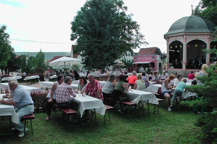 Flucht in den Schatten,