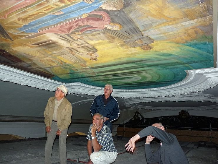 Deckengem&auml;lde mit Diskussion