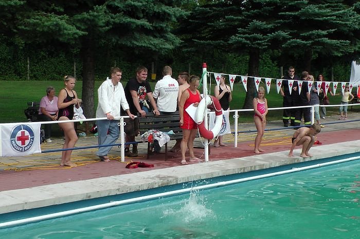 Vorf&uuml;hrungen der Wasserwacht