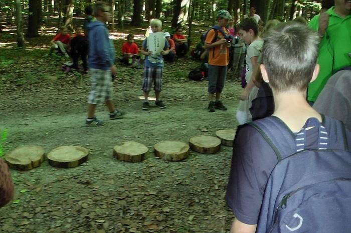 Die Naturentfremdung unserer Gesellschaft, vor allem der Kinder und Jugendlichen, nehmen immer weiter zu. Eine Gegenpol, der den Kindern auch noch Spa&szlig; macht, sind die Waldjugendspiele.   Auch wenn Sp