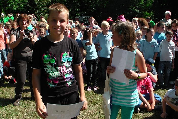 Die Naturentfremdung unserer Gesellschaft, vor allem der Kinder und Jugendlichen, nehmen immer weiter zu. Eine Gegenpol, der den Kindern auch noch Spa&szlig; macht, sind die Waldjugendspiele.   Auch wenn Sp