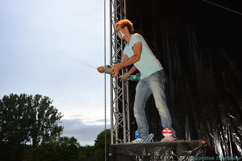 Holi-Festival am Stausee