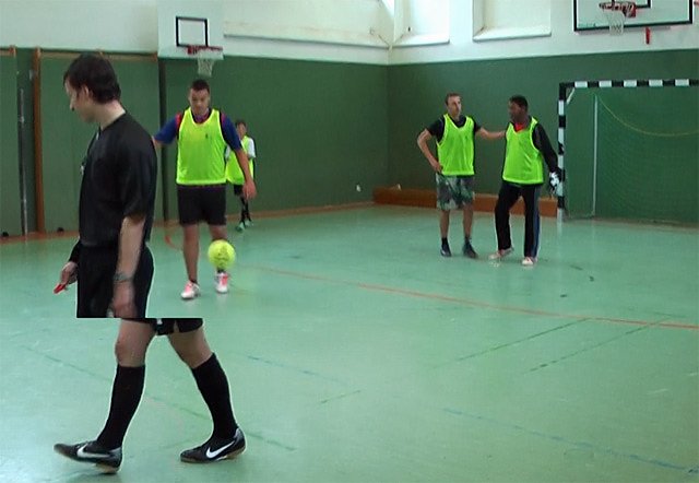 In die Halle "vertrieben" (1)