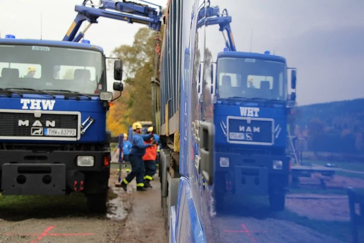 " Br&uuml;ckenbau im Thueringer Wald "
