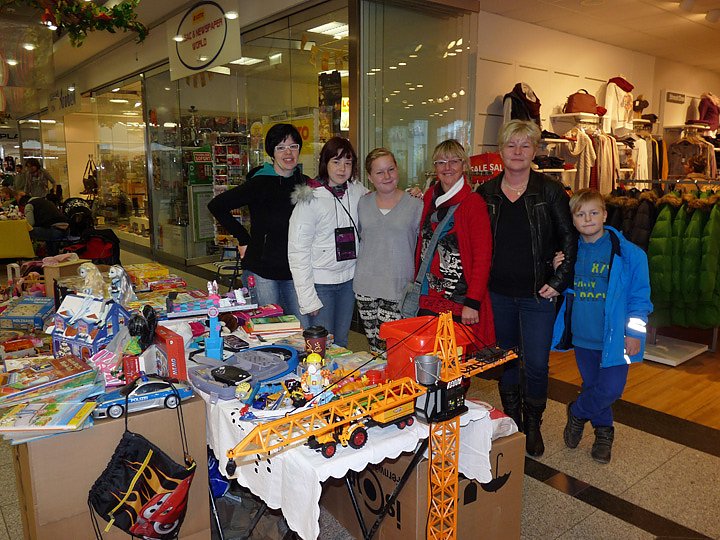 Tr&ouml;del wohin man schaute