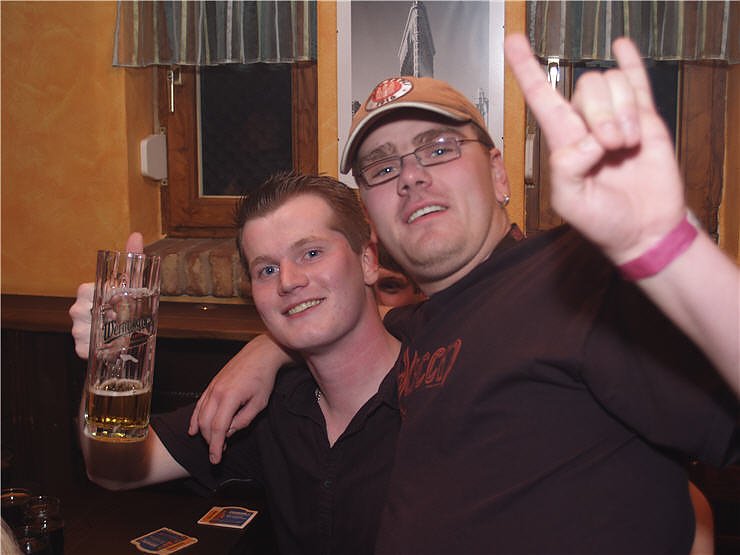 Halloween Party Nordhausen: Fris&ouml;r Jones, Grease, Destille, Schabernack