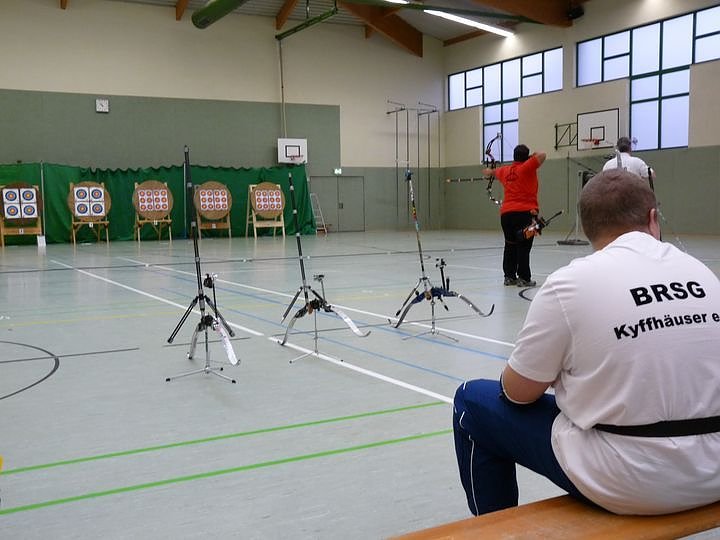 Adventsturnier im Bogenschie&szlig;en