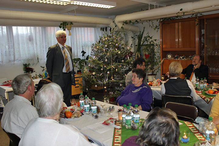 Weihnachtliches im Verband