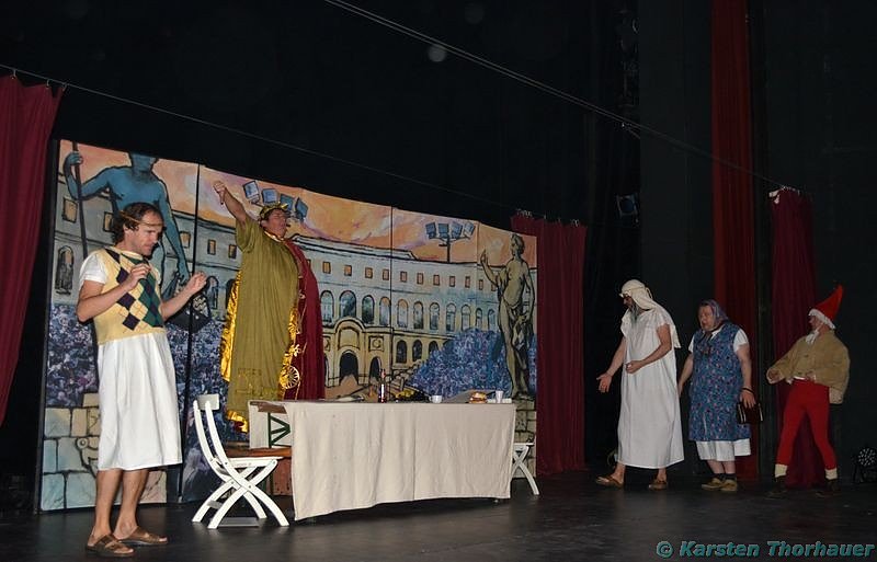 Krippenspiel mit Olaf Schubert