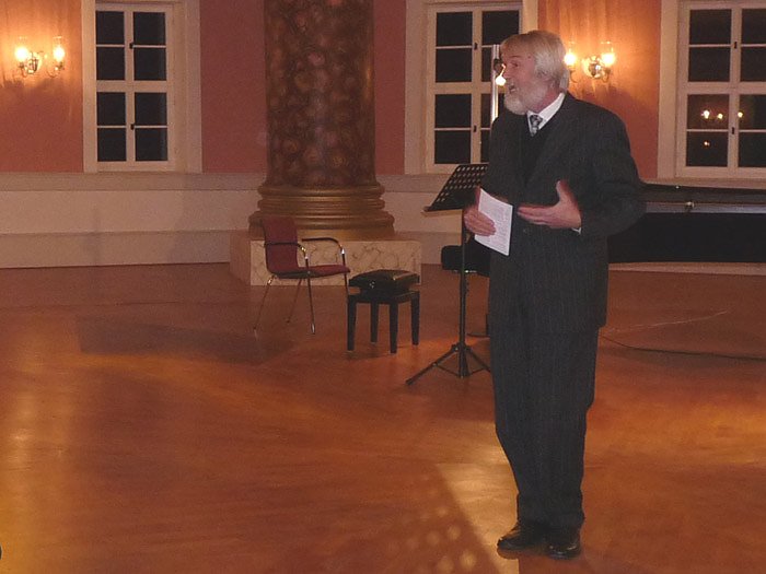 Konzert f&uuml;r neuen Fl&uuml;gel