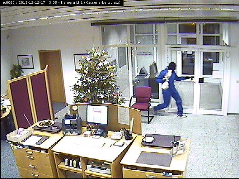 Bank&uuml;berfall in Ro&szlig;leben