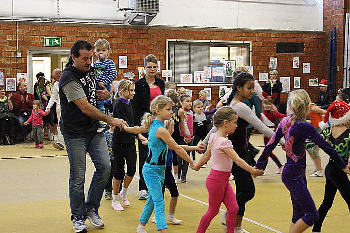 Jubil&auml;ums Weihnachtsturnen (1)