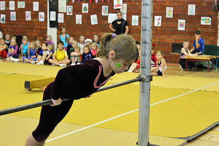 Jubil&auml;ums Weihnachtsturnen (1)