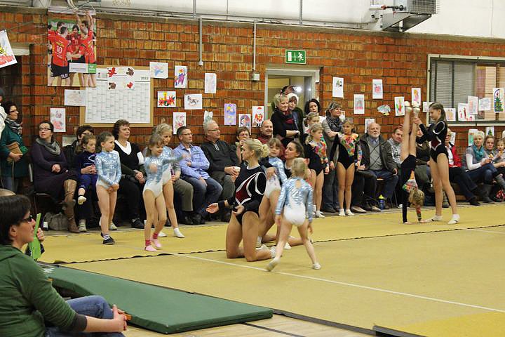 Jubil&auml;ums Weihnachtsturnen (1)