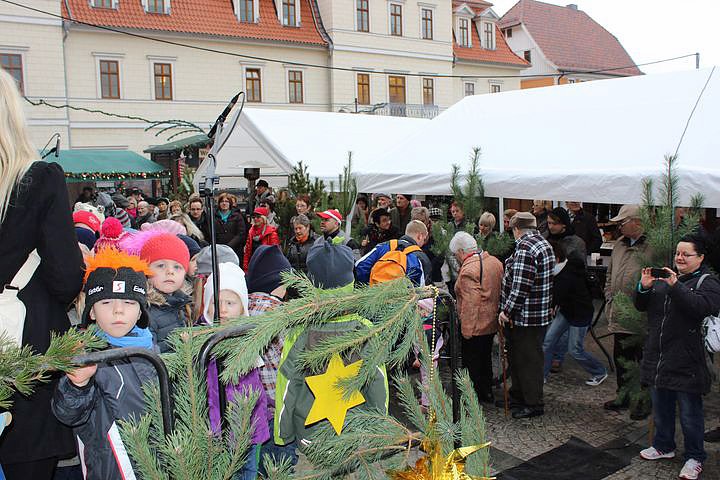 Weihnachtsmarkt gestartet