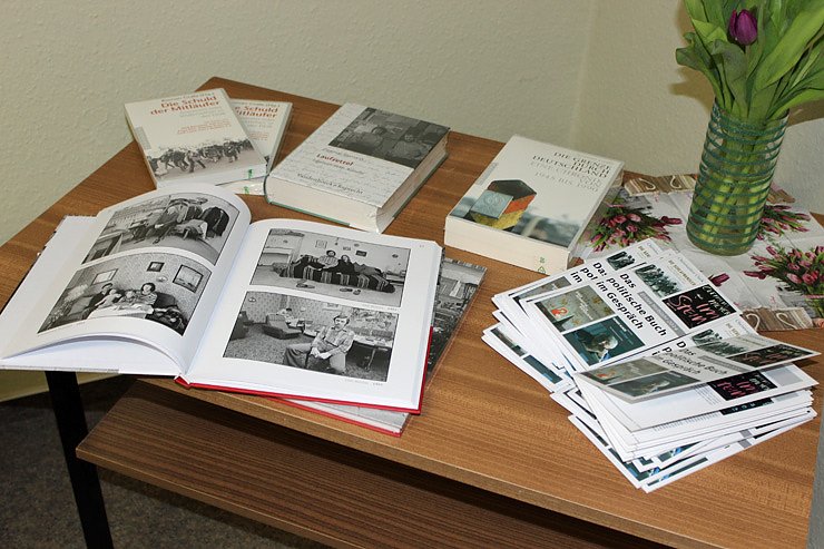 Kritisches in Wezel-Bibliothek?