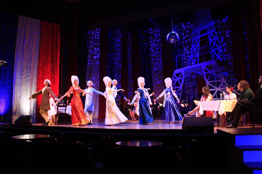 Hinter den Kulissen von Paris