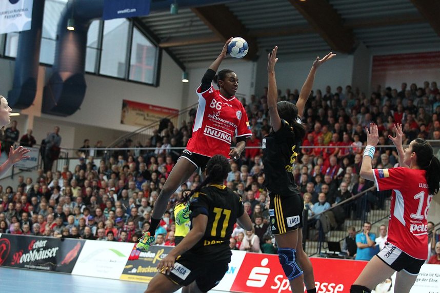 1. Halbzeit zwischen THC und IK S&auml;vehof