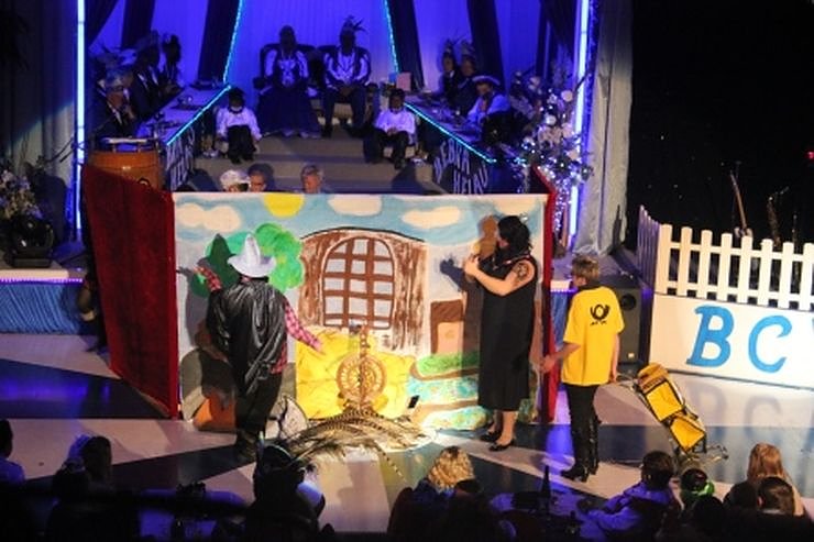 Blau-Wei&szlig; toppt den Ballermann