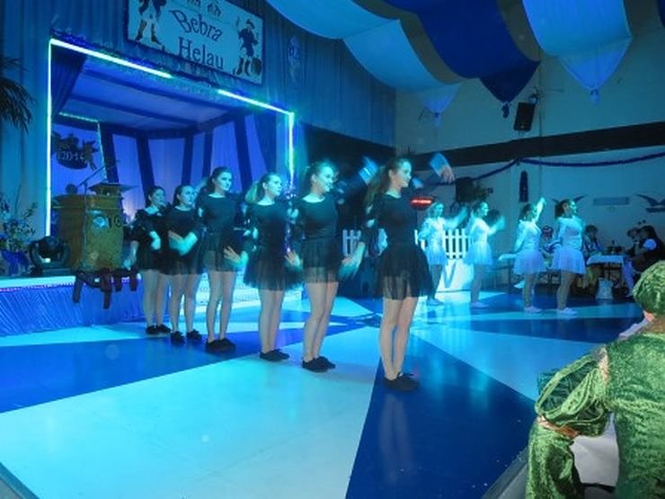 Blau-Wei&szlig; toppt den Ballermann