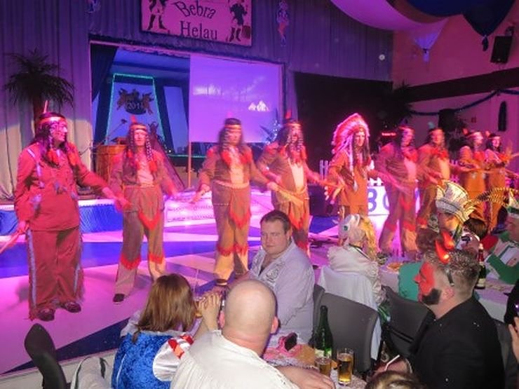 Blau-Wei&szlig; toppt den Ballermann