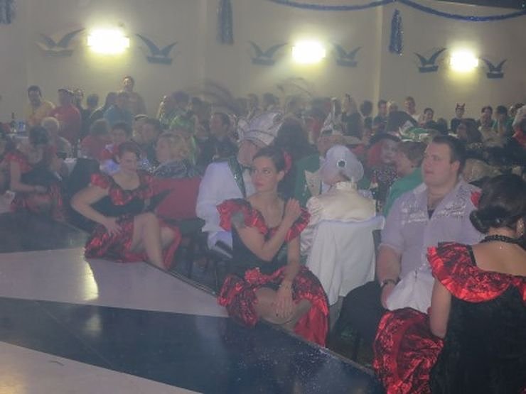 Blau-Wei&szlig; toppt den Ballermann (2)