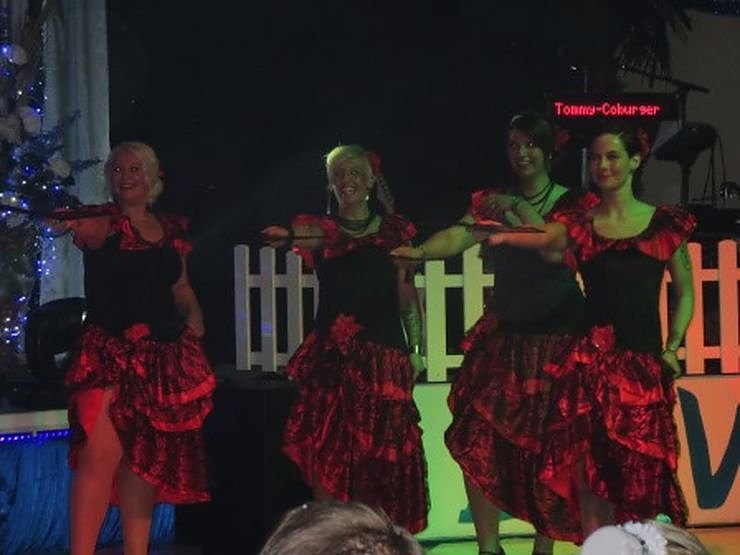 Blau-Wei&szlig; toppt den Ballermann (2)