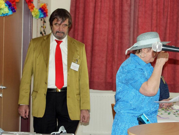 Wieder n&auml;rrisch gefr&uuml;hst&uuml;ckt