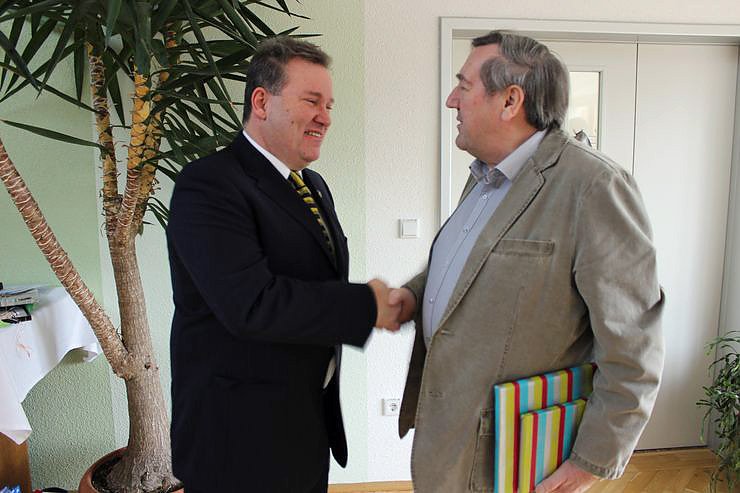 Zahlreiche Gratulanten kamen